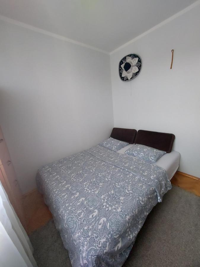 Wygodny Przestronny Apartament Janowskie Blonia Rumia Extérieur photo