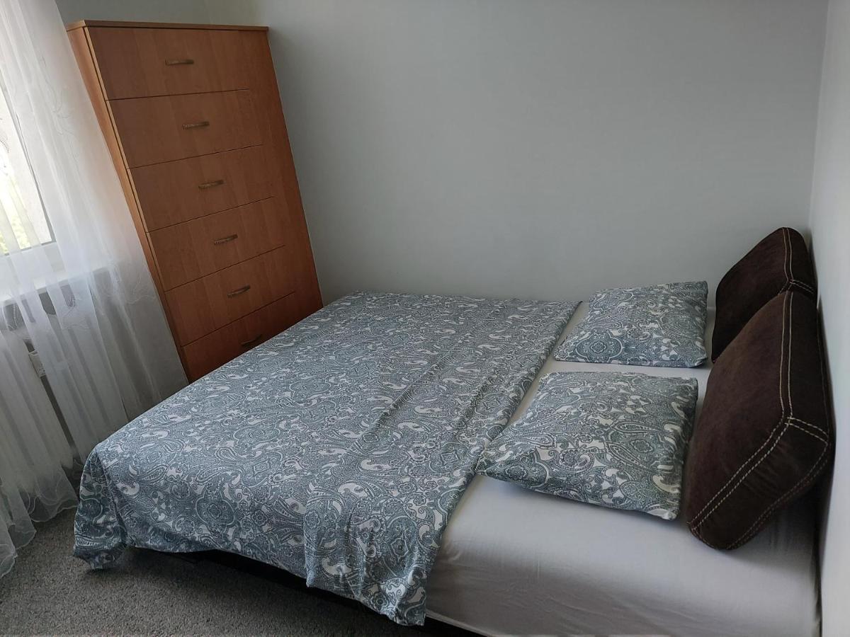 Wygodny Przestronny Apartament Janowskie Blonia Rumia Extérieur photo