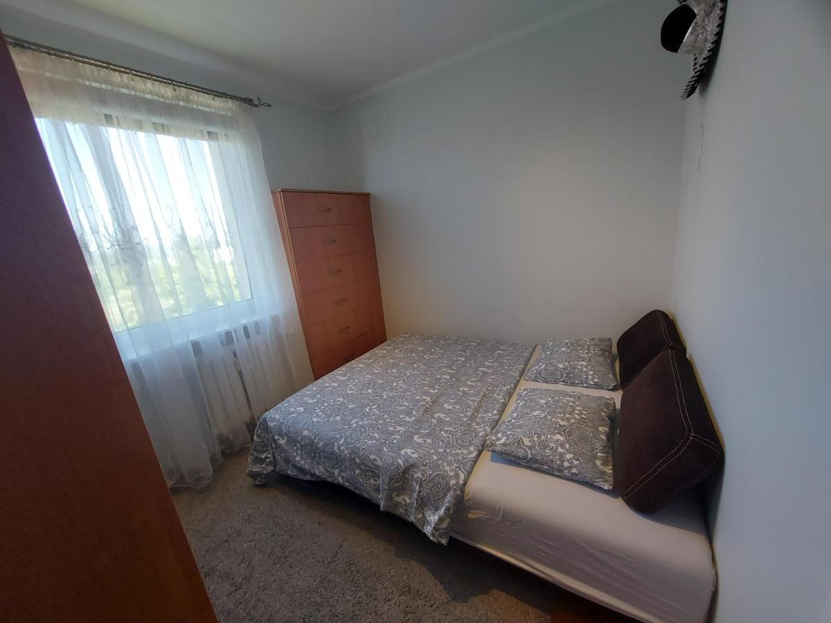 Wygodny Przestronny Apartament Janowskie Blonia Rumia Extérieur photo