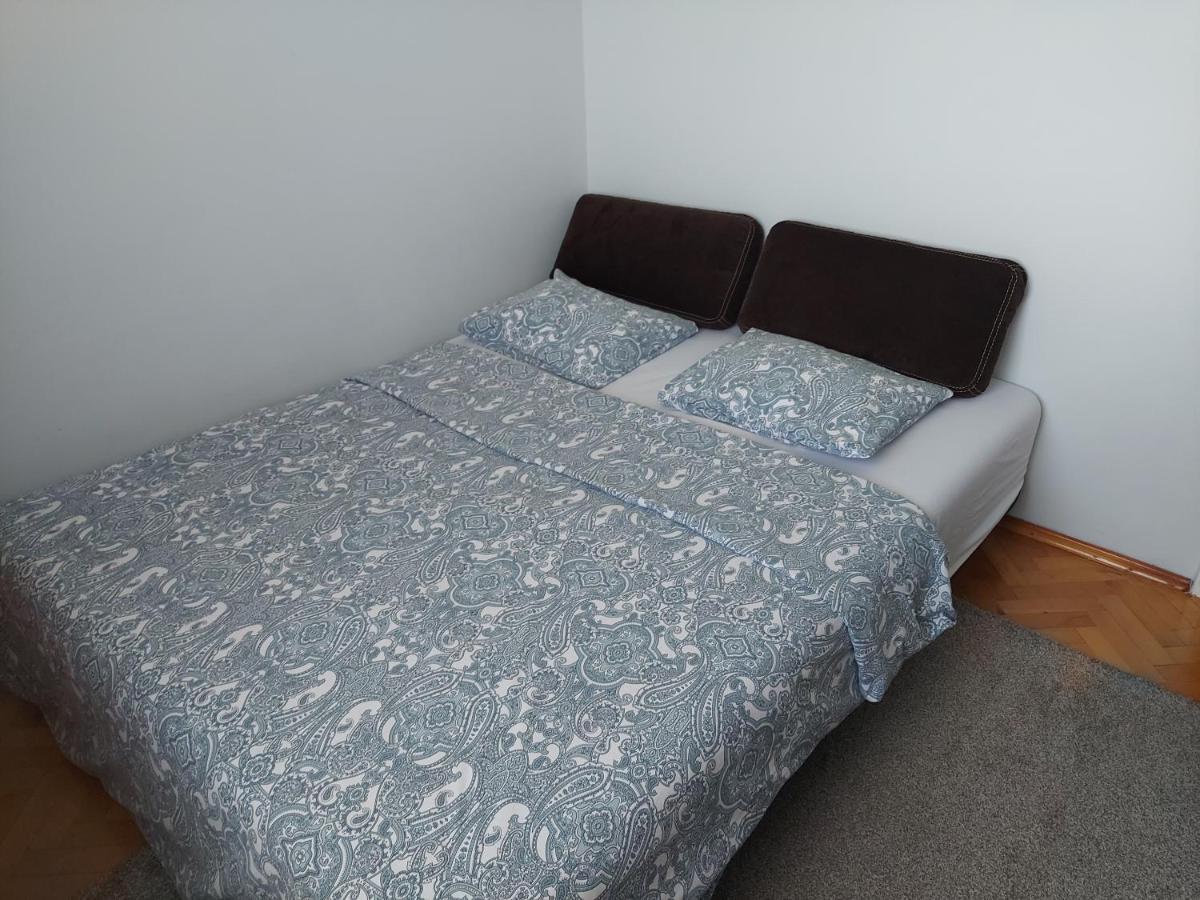 Wygodny Przestronny Apartament Janowskie Blonia Rumia Extérieur photo