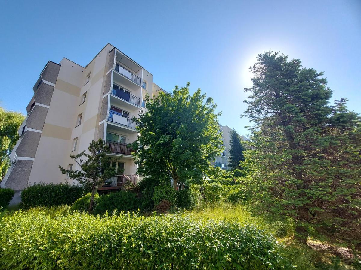 Wygodny Przestronny Apartament Janowskie Blonia Rumia Extérieur photo